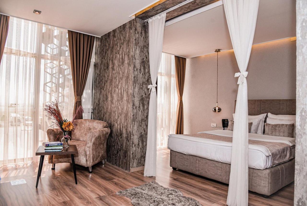 Hotel Driada Gjakova Exterior foto